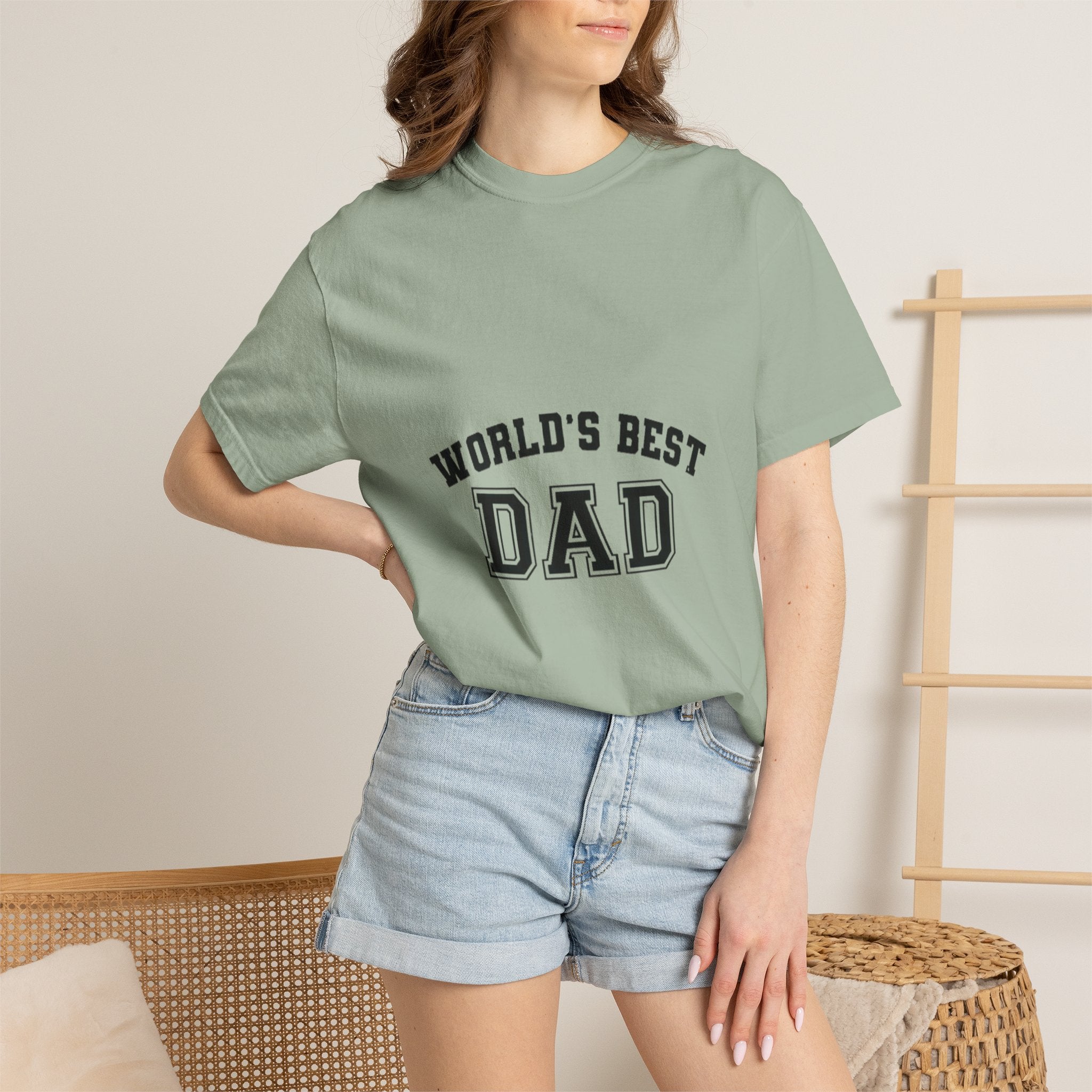 World's Best Dad T-Shirt — Classic Father's Day Gift