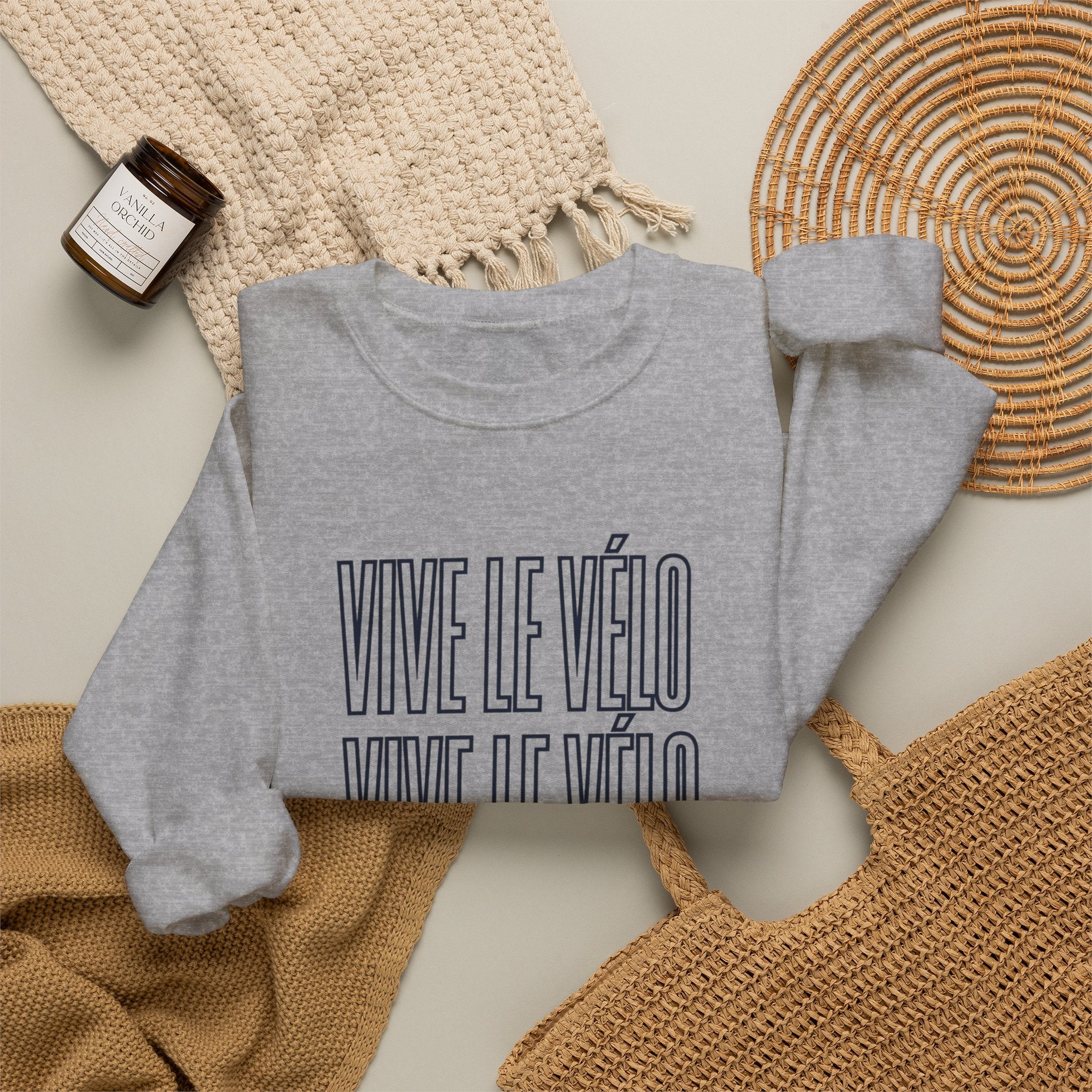 Vive le Vélo Crewneck Sweatshirt | Cycling Tour de France Style